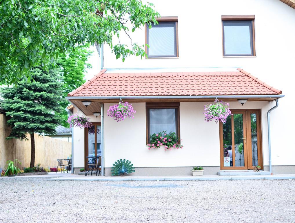 Pava Apartmanhaz Makó 외부 사진